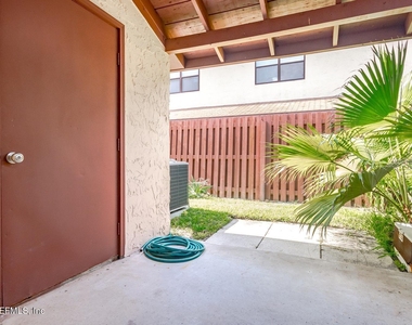 20 Ponte Vedra Court - Photo Thumbnail 10