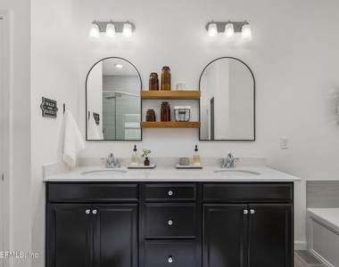 9686 Lovage Lane - Photo Thumbnail 21