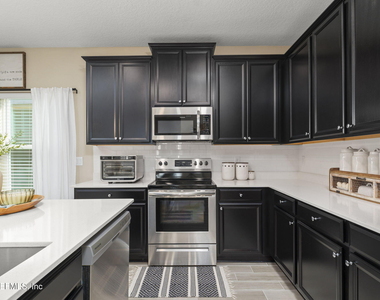 9686 Lovage Lane - Photo Thumbnail 10
