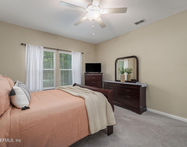 9686 Lovage Lane - Photo Thumbnail 19