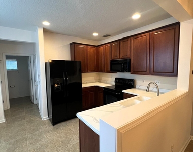 13311 Stone Pond Drive - Photo Thumbnail 2