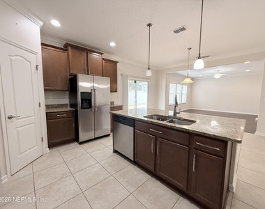 8900 Devon Pines Drive - Photo Thumbnail 13