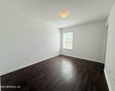 8900 Devon Pines Drive - Photo Thumbnail 23