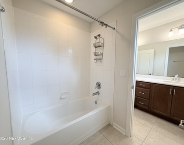 8900 Devon Pines Drive - Photo Thumbnail 31