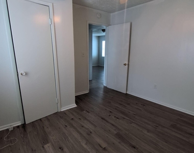 7874 Paschal Street - Photo Thumbnail 12