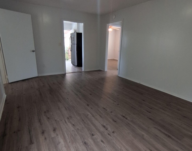 7874 Paschal Street - Photo Thumbnail 4