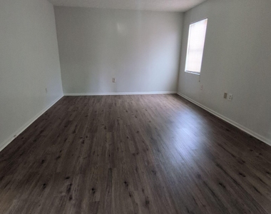 7874 Paschal Street - Photo Thumbnail 3