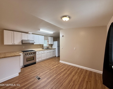 4304 Peppergrass Street - Photo Thumbnail 6