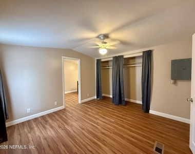 4304 Peppergrass Street - Photo Thumbnail 11