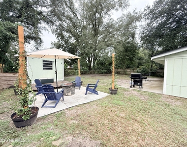 8114 Patou Drive S - Photo Thumbnail 20