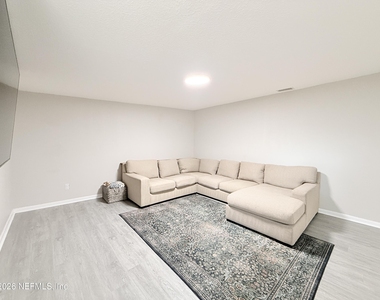 8114 Patou Drive S - Photo Thumbnail 9
