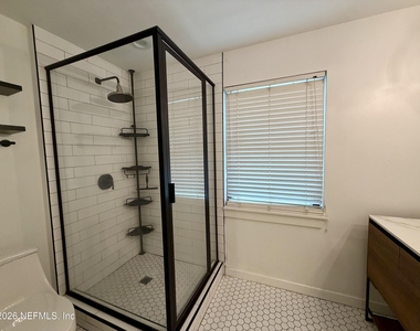 10439 Agave Road - Photo Thumbnail 13