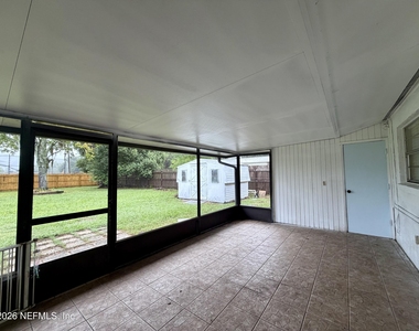 10439 Agave Road - Photo Thumbnail 17