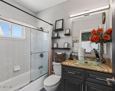 209 Gull Circle - Photo Thumbnail 21