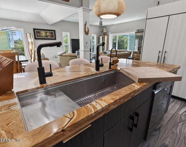 209 Gull Circle - Photo Thumbnail 36
