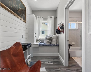 209 Gull Circle - Photo Thumbnail 20