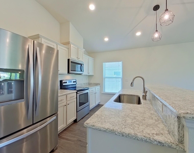 13275 Avery Park Lane - Photo Thumbnail 6
