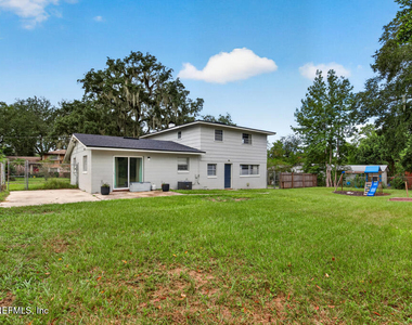 436 Saturn Lane W - Photo Thumbnail 16