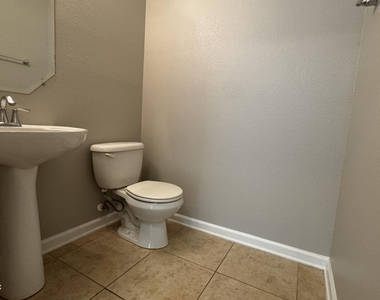 4220 Plantation Oaks Boulevard - Photo Thumbnail 22