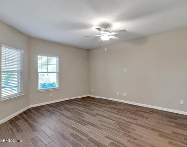 133 Appleton Court - Photo Thumbnail 11