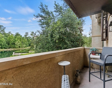 945 Registry Boulevard - Photo Thumbnail 10