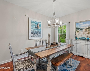 945 Registry Boulevard - Photo Thumbnail 2