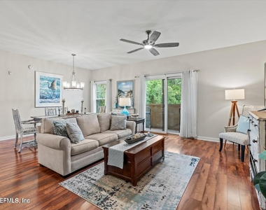 945 Registry Boulevard - Photo Thumbnail 1