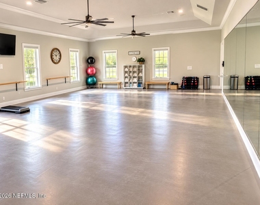 945 Registry Boulevard - Photo Thumbnail 38