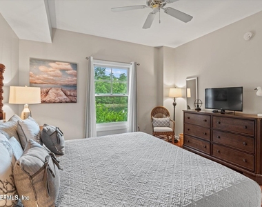 945 Registry Boulevard - Photo Thumbnail 50