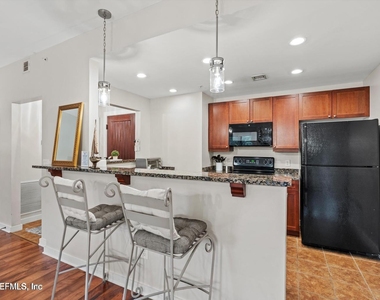 945 Registry Boulevard - Photo Thumbnail 52