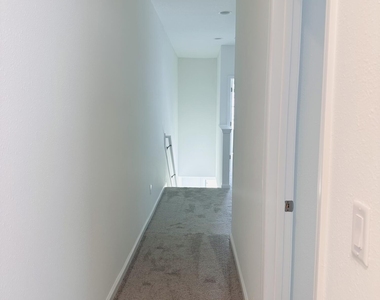 51 Fieldfare Lane - Photo Thumbnail 24