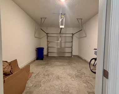170 Hubbard Bend - Photo Thumbnail 25