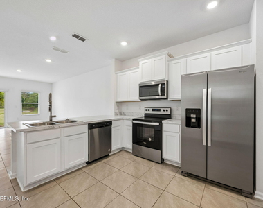 4001 Bay Hawk Court - Photo Thumbnail 7