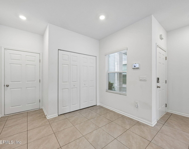 4001 Bay Hawk Court - Photo Thumbnail 8