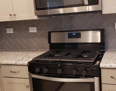 501 Pine Bluff Drive - Photo Thumbnail 5