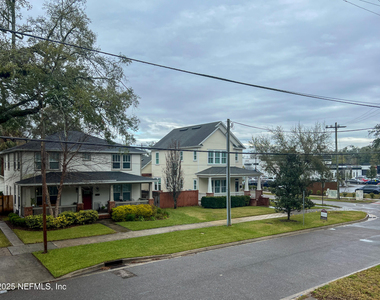 2740 Lydia Street - Photo Thumbnail 25