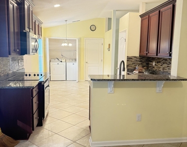 54 Colorado Springs Way - Photo Thumbnail 3