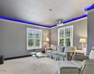 13439 Isla Vista Drive - Photo Thumbnail 24