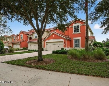 13439 Isla Vista Drive - Photo Thumbnail 4