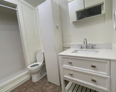 590 1st Street S - Photo Thumbnail 9