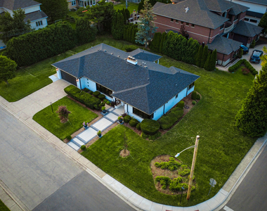 6600 N Kenton Avenue - Photo Thumbnail 39