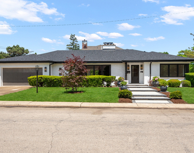 6600 N Kenton Avenue - Photo Thumbnail 1
