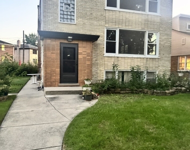 5135 Greenwood Street - Photo Thumbnail 1