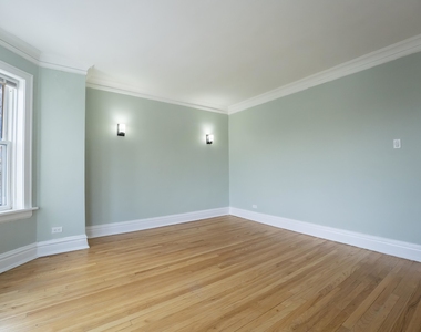 845 Lyman Avenue - Photo Thumbnail 2