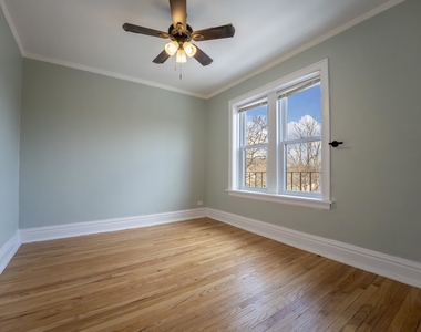 845 Lyman Avenue - Photo Thumbnail 11