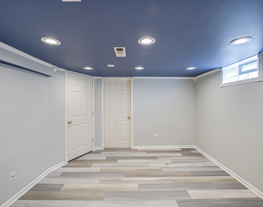 1132 N Main Street - Photo Thumbnail 17