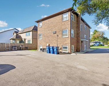 20779 Elizabeth Avenue N - Photo Thumbnail 19