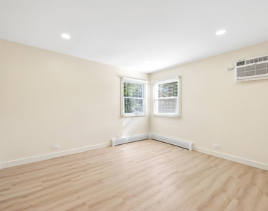 20779 Elizabeth Avenue N - Photo Thumbnail 11