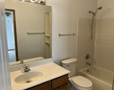 1908 Grove Avenue - Photo Thumbnail 10