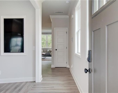 4672 Cypress Landing Way - Photo Thumbnail 1